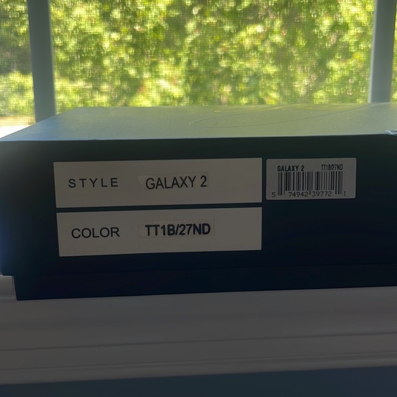 Galaxy 2 HD lace signature wig - Picture 3 of 5